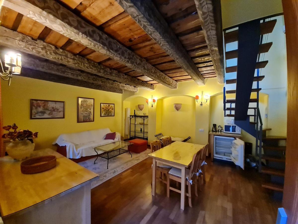 Magic Central Attic Apartment Prague Exterior photo
